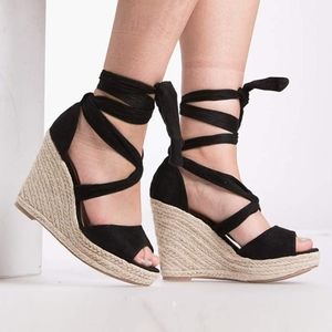 Used Once Black Woven Straooy Wrap Around Wedges